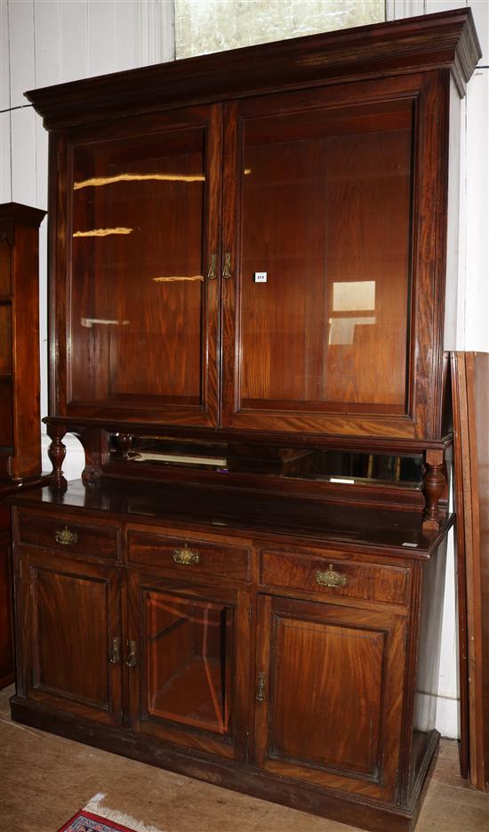 Victorian mahogany bookcase cabinet(-)